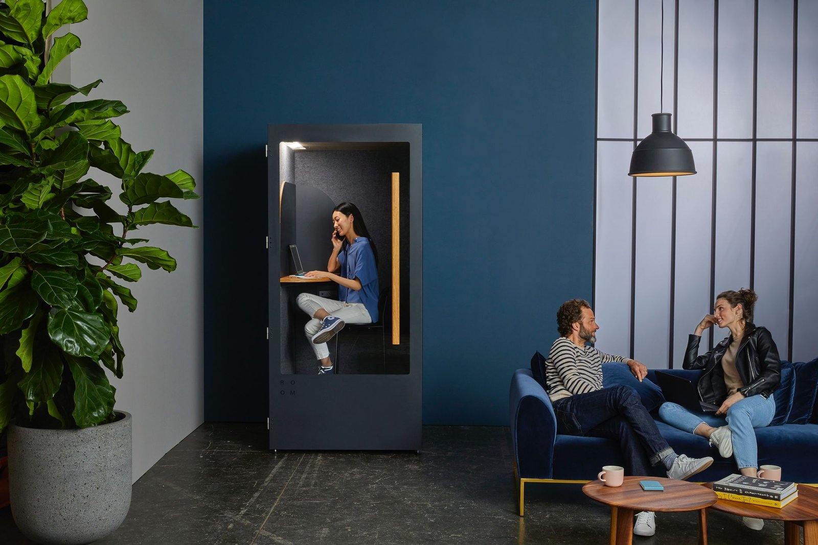 DIMEDIAL - room 5LRUg3IwNpI unsplash